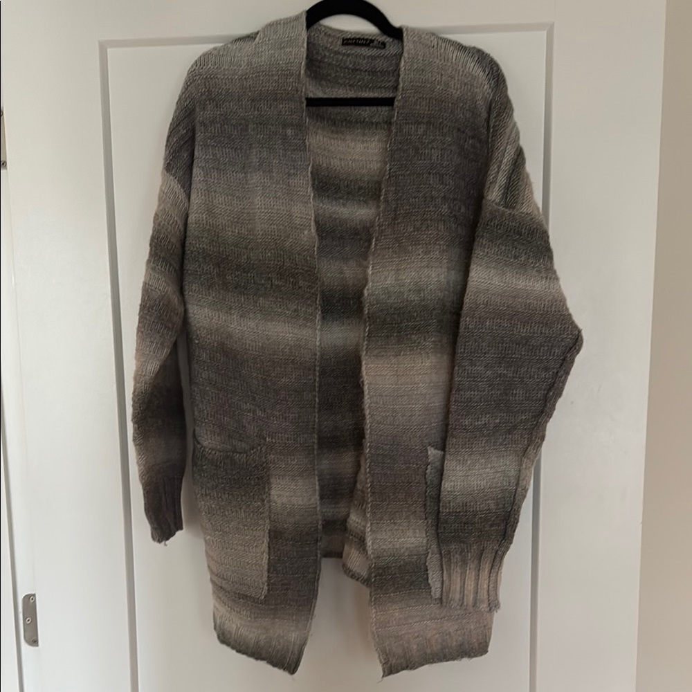 Women’s Gray Sweater Cardigan